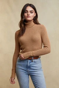 Look20-PainswickRollNeckKnit_Caramel__2024-08-08_AW24_Eccom9275_4.webp