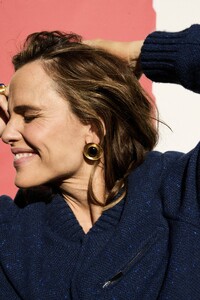 Marie Claire UK January 2026_9.jpg