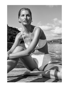 MaryVitinaros - SeaLevel SM - 19.jpg