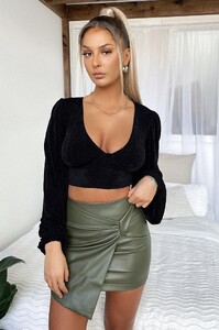 MaylindaE - TSF - celine_crop_black_7.jpg