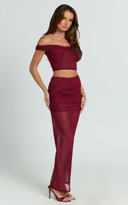 NSole - Showpo - Francine_Two_Piece_Set_-_Twist_Front_Top_and_Mid_Waist_Gathered_Midi_Skirt_in_Wine_06.jpg