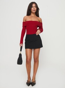 OPhillips - PrPolly - Afterglow Off The Shoulder Bodysuit Burgundy-7 - 2-Model-Olivia-Us2.jpg