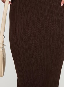 OPhillips - PrPolly - Basile Set Chocolate-9 - 6-Model-Olivia-Us2.jpg