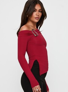 OPhillips - PrPolly - Donalla Off The Shoulder Hardware Detail Top-8 - 3-Model-Olivia-Us2.jpg