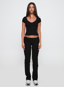 OPhillips - PrPolly - Lovely Day V Neck Top Black-8 - 6-Model-Olivia-Us2.jpg