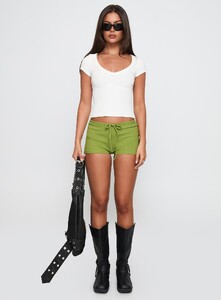 OPhillips - PrPolly - Lovely Day V Neck Top White-7 - 6-Model-Olivia-Us2.jpg