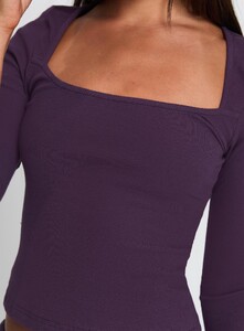 OPhillips - PrPolly - So American Rib 3_4 Sleeve Top Purple-8 - 5-Model-Olivia-Us2.jpg