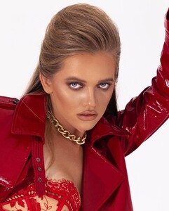 OliaA - VarSocMediaAcc - 2022-10-14_1440x1791_20.jpg