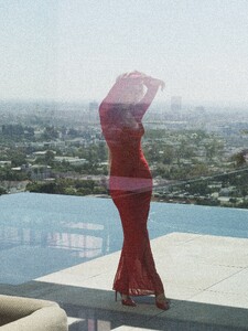 OliaA - VarSocMediaAcc - 2025-10-22_1440x1920_39.jpg