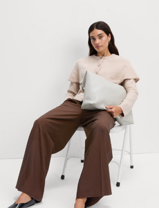 Pleated-Wide-Leg-Trousers-with-Wool (4).png