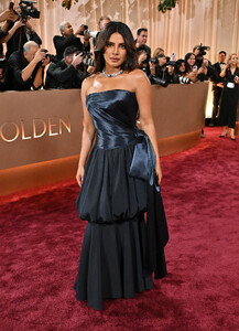 Priyanka_Chopra_Golden_Globes_2026_281929.jpg