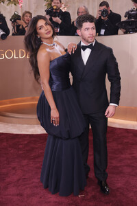 Priyanka_Chopra_Golden_Globes_2026_286229.jpg