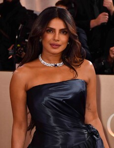 Priyanka_Chopra_Golden_Globes_2026_286629.jpg