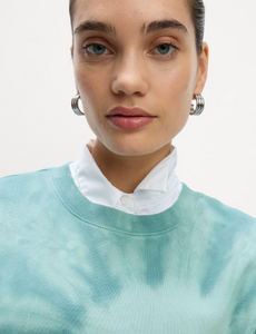 Pure-Cotton-Ombre-Cropped-Sweat-shirt (1).png