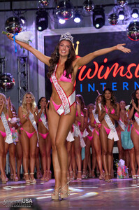 Rachel Pizzolato SwimsuitUSA251025F-2748.jpg