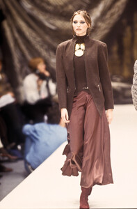 Rifat Ozbek 1993 Women RTW 108.jpg