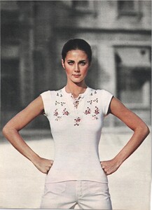 Seventeen Magazine - May 1977_0045.jpg