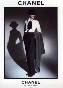 Shawn Ehlers photographed by Helmut Newton (2).jpg