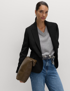 Slim-Single-Breasted-Blazer (1).png