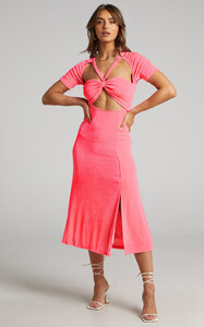 Stas - Showpo - 5_-_Pink_needs_-Lyanna_Midi_Dress_in_Neon_Pink__28FD2109001102_29_1.jpg