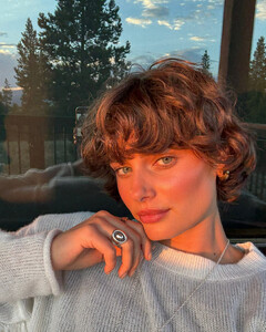 Taylor Marie Hill - Stone Fruit [2025] Ranch Ring 2.jpg