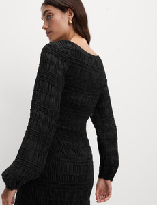 Textured-Shirred-Mini-Relaxed-Smock-Dress (5).png