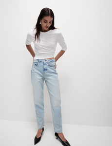 The-Mom-Jeans.png