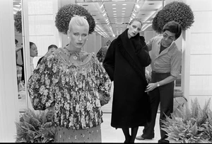 Valentino Garavani  Fall 1977 Couture collection.webp