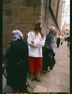 Vogue Spain 02.2026_6.jpg