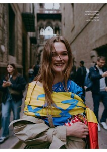 Vogue UK 02-2026 _2.jpg