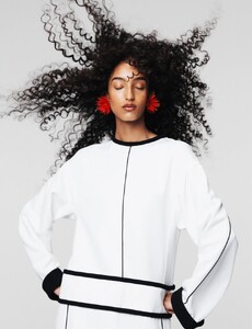 W Magazine China The Fashion Issue 02.2026_5.jpg