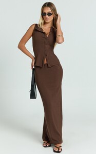 YasminC - Showpo - Brittany_Two_Piece_Set_-_Ribbed_Skirt_Set_in_Chocolate0001.jpg