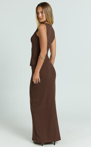 YasminC - Showpo - Brittany_Two_Piece_Set_-_Ribbed_Skirt_Set_in_Chocolate0008.jpg