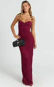 YasminC - Showpo - Carli_Maxi_Dress_-_Strapless_Corset_Bodycon_Lace_Dress_in_Wine_5(1).jpg