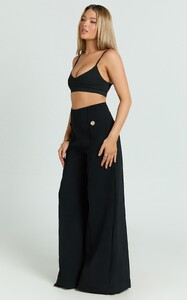 YasminC - Showpo - Clara_Pants_-_High_Waisted_Wide_Leg_Pants_in_Black_5.jpg