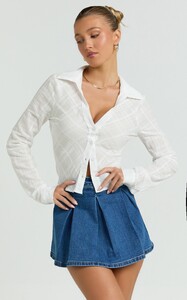 YasminC - Showpo - Dahlia_Top_-_Long_Sleeve_Fitted_Shirt_in_White_4.jpg