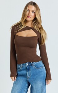 YasminC - Showpo - Edith_Top_-_Twist_Detail_Long_Sleeve_Top_in_Chocolate_9.jpg