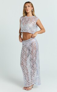 YasminC - Showpo - Gemmalyn_Two_Piece_Top_and_Skirt_Set_-_Lace_Top_And_A_Line_Skirt_in_Pink_5.jpg