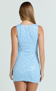 YasminC - Showpo - Georgina_Mini_Dress_-_Sequin_Boat_Neck_Bodycon_Dress_in_Blue_9.jpg
