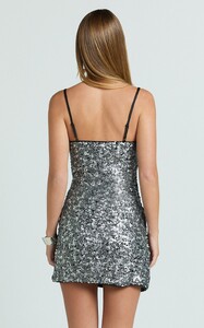 YasminC - Showpo - Lily_Mini_Dress_-_Sequin_Square_Neck_Shift_Dress_in_Black_9.jpg
