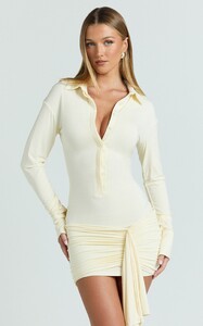 YasminC - Showpo - Lioness_-_Soho_Mini_Dress_in_Cream_4(1).jpg