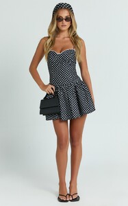 YasminC - Showpo - Tatiana_Mini_Dress_-_Sweetheart_Corset_Gathered_Drop_Waist_Dress_in_Black_0002.jpg