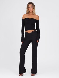 YasminC - TMist - TM16782_LILYANNALONG_SLEEVETOP_BLACK_-4.jpg