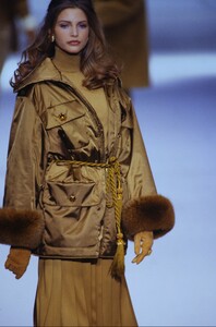 alberta-ferretti-fw-92-2.jpg