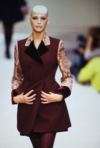alberta-ferretti-fw-94-6.jpg