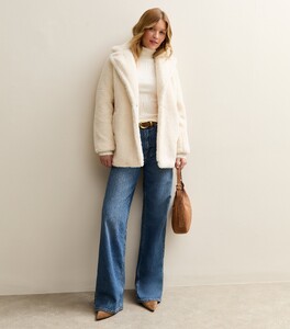 cream-collared-long-sleeve-borg-coat (2).jpg