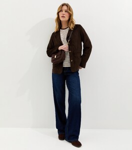 cream-striped-boxy-crew-neck-t-shirt (2).jpg