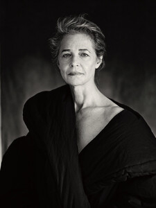 img-charlotte-rampling_081850993480-750x1000.jpg