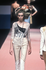 jennifer ohlsson cl9830.jpg