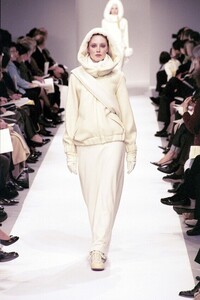 jennifer ohlsson le9913.jpg